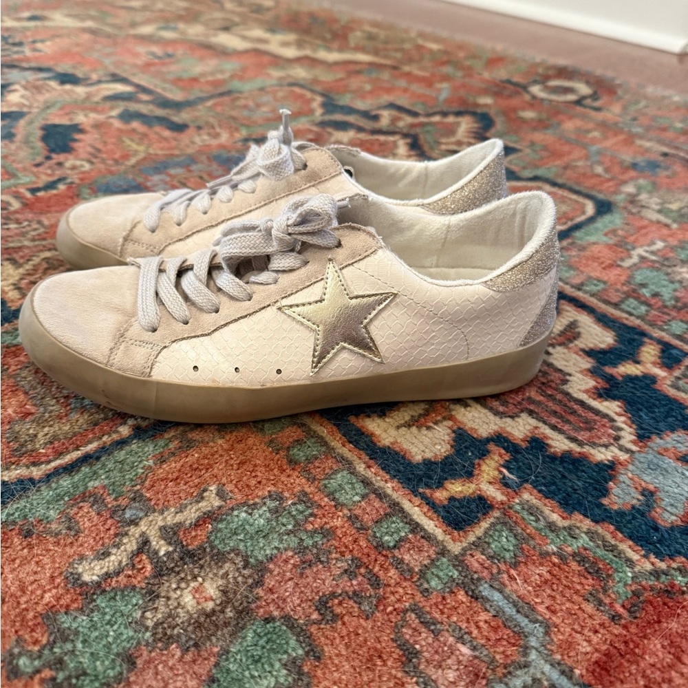 ShuShop Beige Star Sneakers